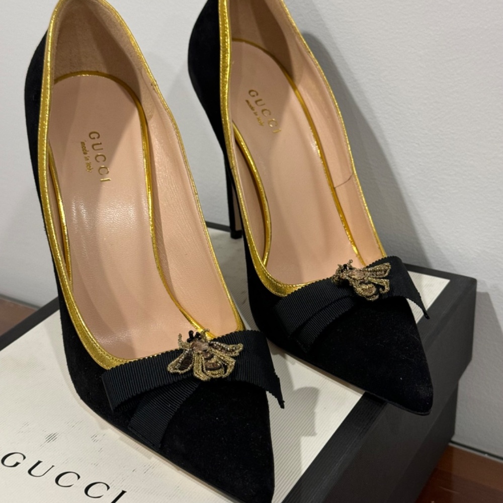 Gucci Brand New in Box Shoes 37